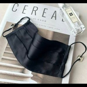 Mulberry Silk Washable Face Cover Mask BLACK